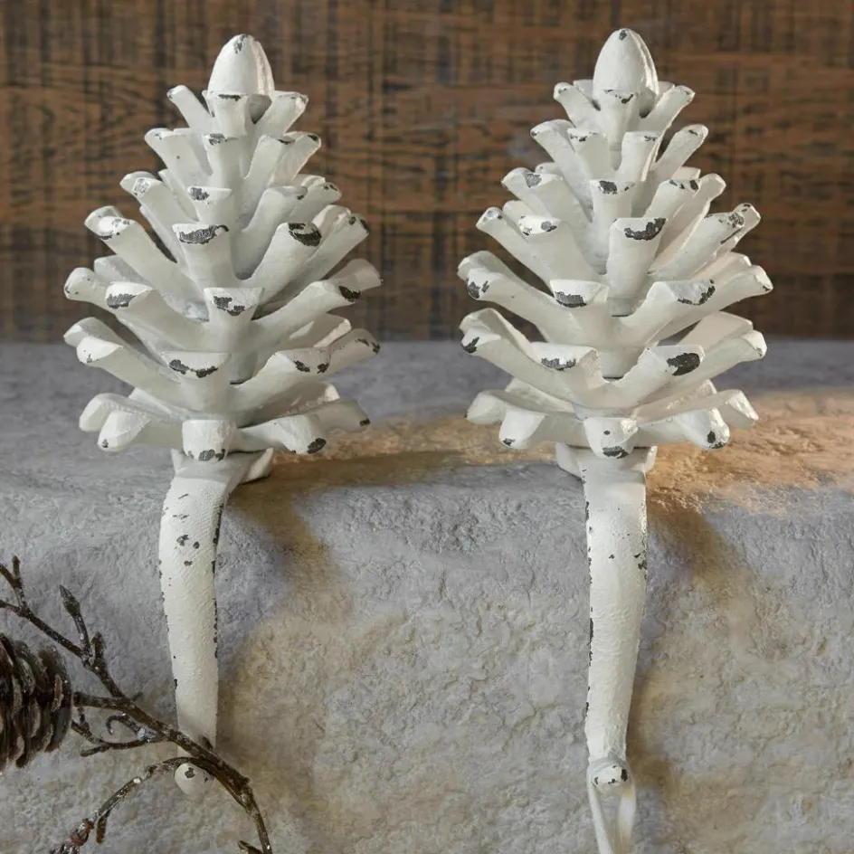 Weihnachtliche Deko-Objekte^LOBERON Eisenzapfen 2er Set Firenza antikweiß