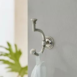 Haken & Hakenboards|Haken & Hakenboards^LOBERON Haken Corinne