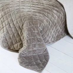 LOBERON Quilts & Tagesdecken|Plaids & Quilts-Quilt Verdier