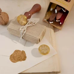 Geschenkverpackungen|Schreibwaren^LOBERON Wachsstempel und Siegelwachs Movique braun/rot/gold