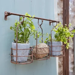Gartenhelfer^LOBERON Wandregal mit Pflanzkörben Hemente